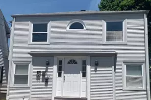 91 Sterling St, Pawtucket, RI 02860 - Photo 1