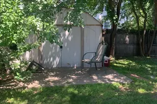 91 Sterling St, Pawtucket, RI 02860 - Photo 4
