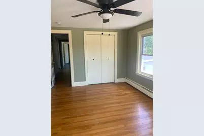 91 Sterling Street, Pawtucket, RI 02860 - Photo 10