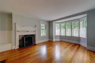 16 Elton St, Providence, RI 02906 - Photo 4