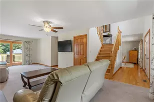 3 Courtney Ln, Hopkinton, RI 02832 - Photo 10