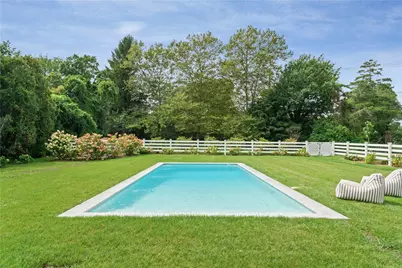 124 Harrison Avenue, Newport, RI 02840 - Photo 26