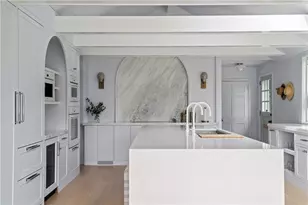 124 Harrison Ave, Newport, RI 02840 - Photo 4