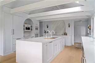 124 Harrison Ave, Newport, RI 02840 - Photo 6