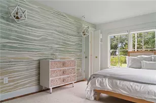 124 Harrison Ave, Newport, RI 02840 - Photo 22