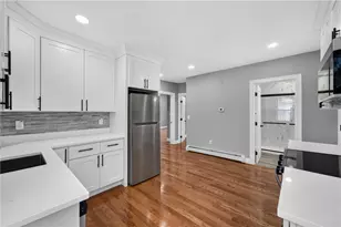 100 Knight St, Providence, RI 02909 - Photo 4