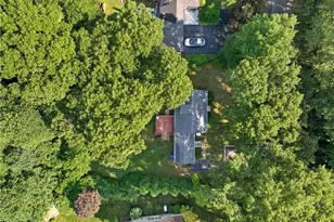 380 Angell Rd, North Providence, RI 02904 - Photo 46