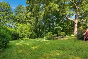 380 Angell Rd, North Providence, RI 02904 - Photo 40