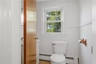 380 Angell Rd, North Providence, RI 02904 - Photo 16