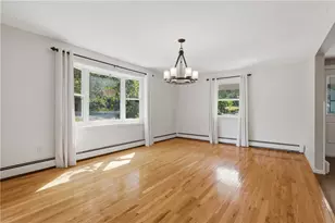 567 Providence Pike, North Smithfield, RI 02896 - Photo 8