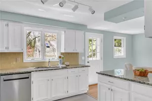 6 Acre Ave, Barrington, RI 02806 - Photo 16