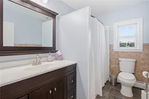 128 Sharon St, Cranston, RI 02910 - Photo 26