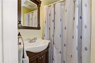 2 Stimpson St, Middletown, RI 02842 - Photo 26