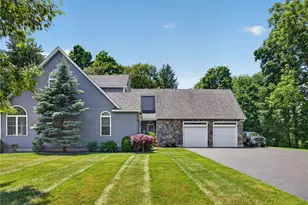 146 Central St, Acton, MA 01720 - Photo 2