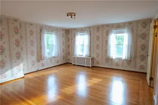 36 Underwood Dr, Pawtucket, RI 02860 - Photo 36