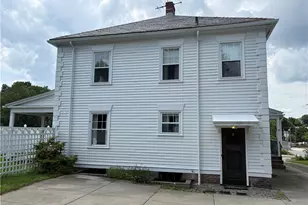 36 Underwood Dr, Pawtucket, RI 02860 - Photo 16