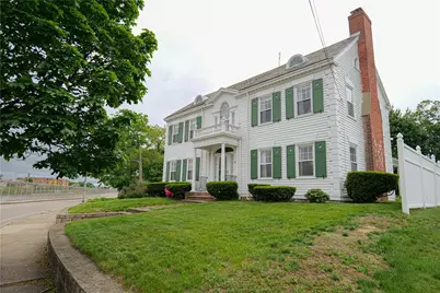 36 Underwood Drive, Pawtucket, RI 02860 - Photo 2