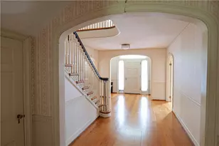 36 Underwood Dr, Pawtucket, RI 02860 - Photo 20