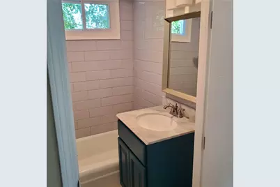 48 Constitution Street #2, Bristol, RI 02809 - Photo 10