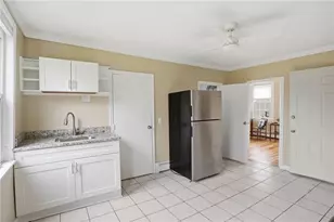 48 Constitution St, Bristol, RI 02809 - Photo 6