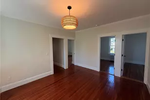 7 Caswell St, Newport, RI 02840 - Photo 8
