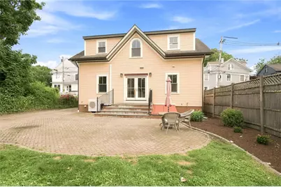 21 Elm Street, Newport, RI 02840 - Photo 4