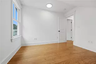 21 Elm St, Newport, RI 02840 - Photo 30