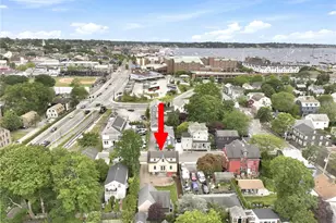 21 Elm St, Newport, RI 02840 - Photo 6
