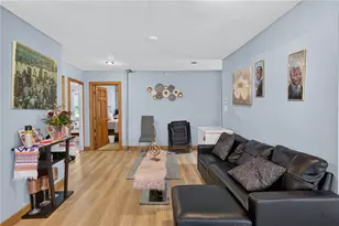 86 Summit Ave, West Warwick, RI 02893 - Photo 12