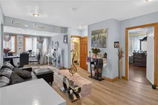 86 Summit Ave, West Warwick, RI 02893 - Photo 16