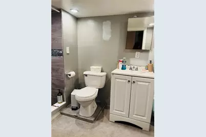 194 Pavilion Avenue, Providence, RI 02905 - Photo 10