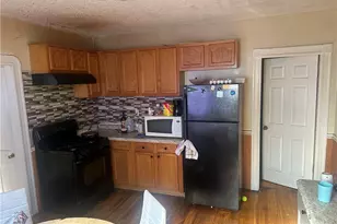22 Pennsylvania Ave, Providence, RI 02905 - Photo 12