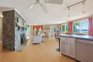 213 Seaside Dr, Jamestown, RI 02835 - Photo 24