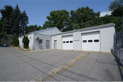 81 Macondray Street, Cumberland, RI 02864 - Photo 6
