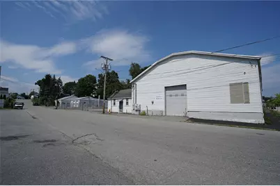 81 Macondray Street, Cumberland, RI 02864 - Photo 10