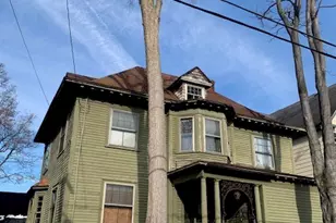 236 Pleasant St, Providence, RI 02906 - Photo 2