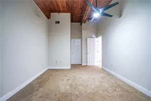 300 Front St, Pawtucket, RI 02860 - Photo 20