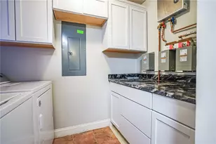 300 Front St, Pawtucket, RI 02860 - Photo 8