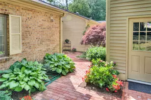 123 Pine Glen Dr, East Greenwich, RI 02818 - Photo 8