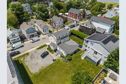 32 Houston Avenue, Newport, RI 02840 - Photo 2