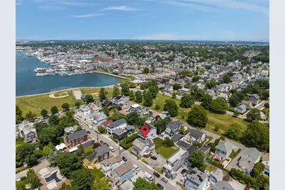 32 Houston Avenue, Newport, RI 02840 - Photo 4