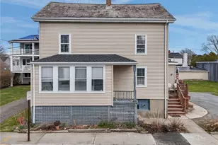 32 Houston Ave, Newport, RI 02840 - Photo 40