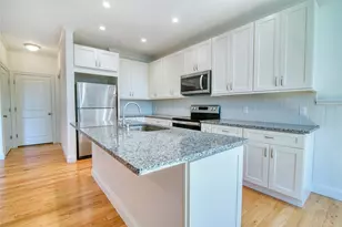 16 Abbey Ln, Westerly, RI 02891 - Photo 10