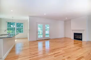 16 Abbey Ln, Westerly, RI 02891 - Photo 8