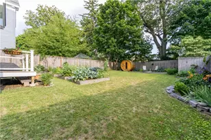 155 Pleasant St, Providence, RI 02906 - Photo 8