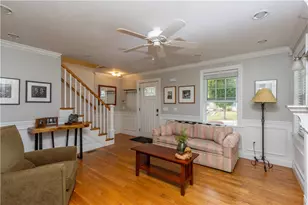 155 Pleasant St, Providence, RI 02906 - Photo 16