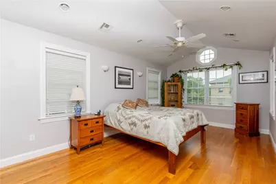 155 Pleasant Street, Providence, RI 02906 - Photo 28