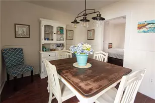 13 Brewer St, Newport, RI 02840 - Photo 6