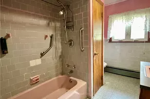182 Highland St, Woonsocket, RI 02895 - Photo 20