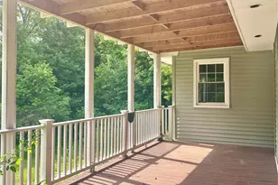 182 Highland St, Woonsocket, RI 02895 - Photo 6
